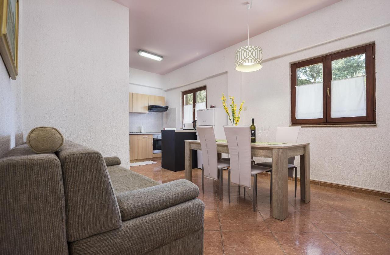 Karmelo Appartment Davorka Rovinj Exterior foto